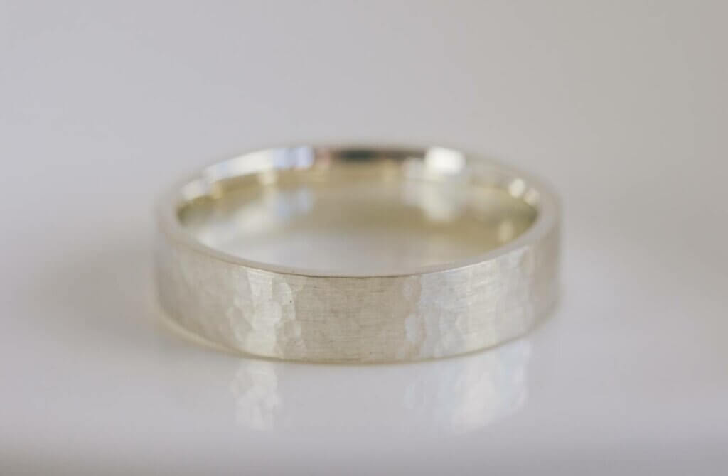 Natural White Gold Hammered Wedding Ring