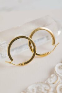 Square Profile Hoop Earrings