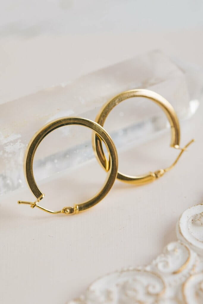 Square Profile Hoop Earrings