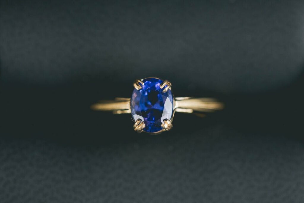 Oval Tanzanite Engagement Ring