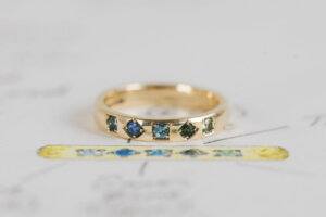 Square Grain Set Family Birthstone Ring