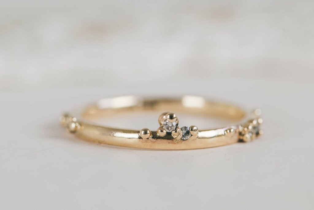 Organic Crown Ring