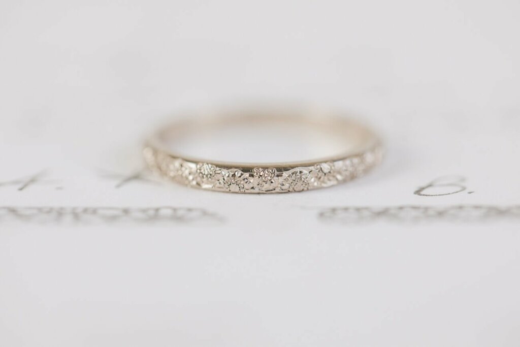 Sunflower Engraved Wedding Ring