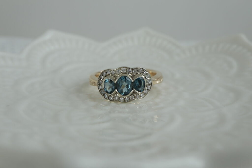 Scalloped Halo Remodelled Ring