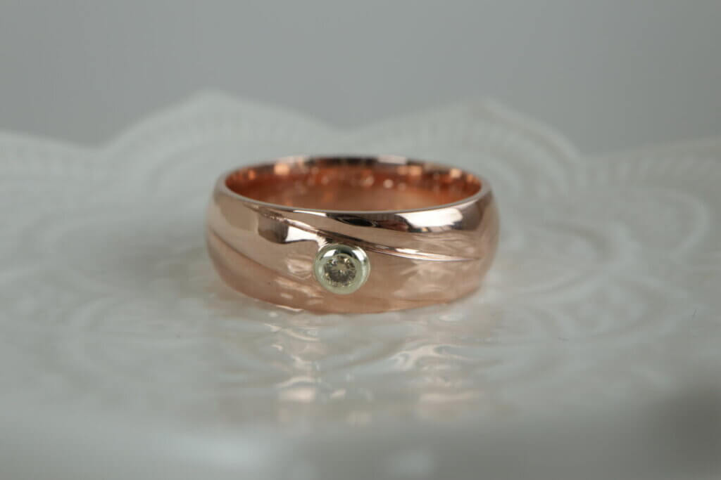 Gents Rose and White Gold Wedding Band with Champagne Moissanite