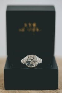 Special Scene Signet Ring