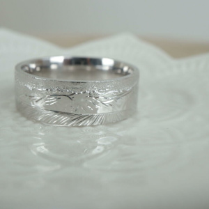 Engraved Ski Slope and Mountain Wedding Ring