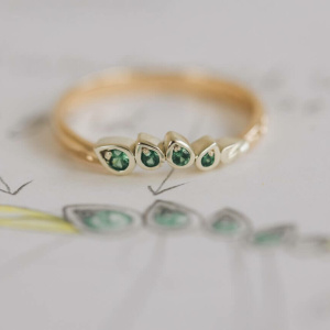 Leafy Tsavorite Eternity Ring