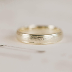 Natural White Gold Mixed Finish Wedding Ring